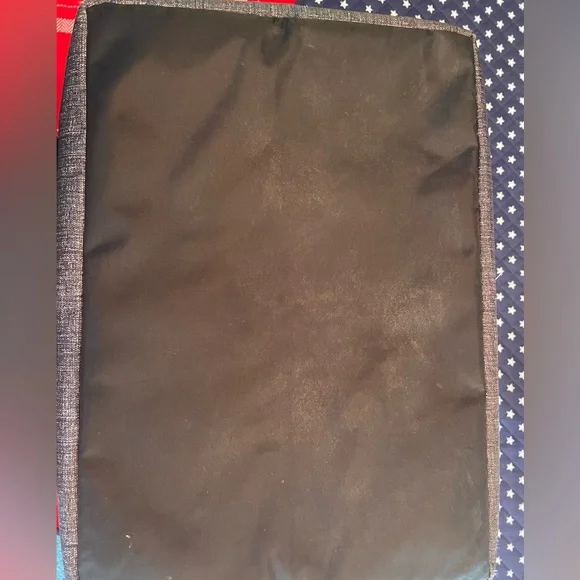 31 THIRTY ONE SIGNATURE COLLECTION 2 insulated bags. - Picture 9 of 9